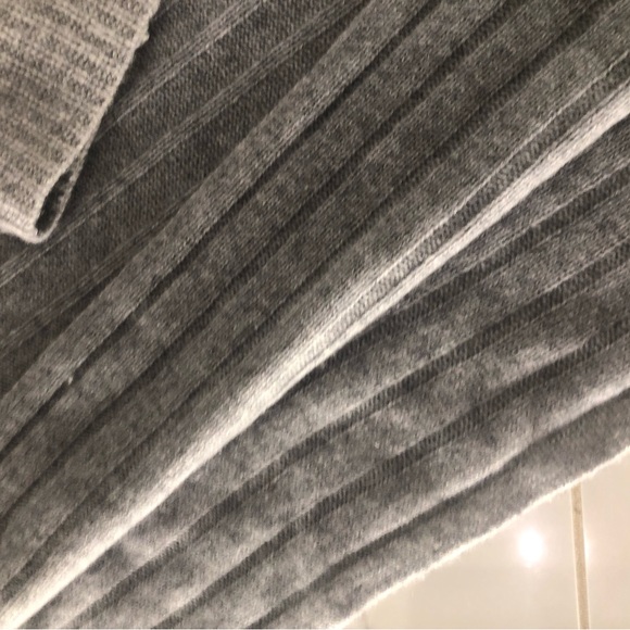 For winter cashmere - Picture 2 of 3